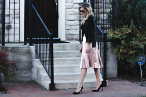 pink-pleated-skirt-black-leather-jacket